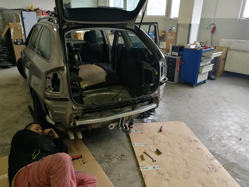 tažné zařízení - montáž a servis na osobní i nákladní automobily - Chomutov